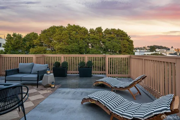 $2,595,000 | 2518 25th Avenue, San Francisco, CA 94116