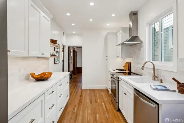 $2,595,000 | 2518 25th Avenue, San Francisco, CA 94116