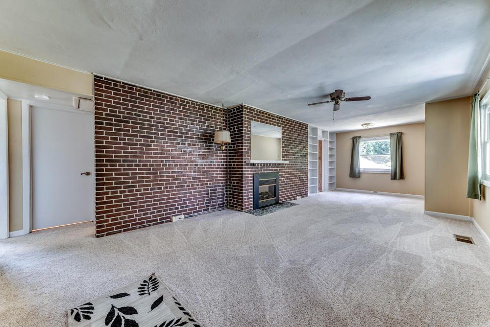 121 Georgia Avenue Oak Ridge, TN 37830 - Photo 4 of 21 05