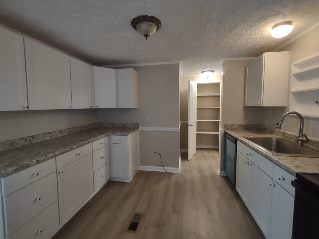 487 Pioneer Road Macon, GA 31217 - Photo 5 of 22 Gallery Image 5