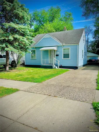 $179,000 | 24095 Stanford Street, Dearborn Heights, MI 48125