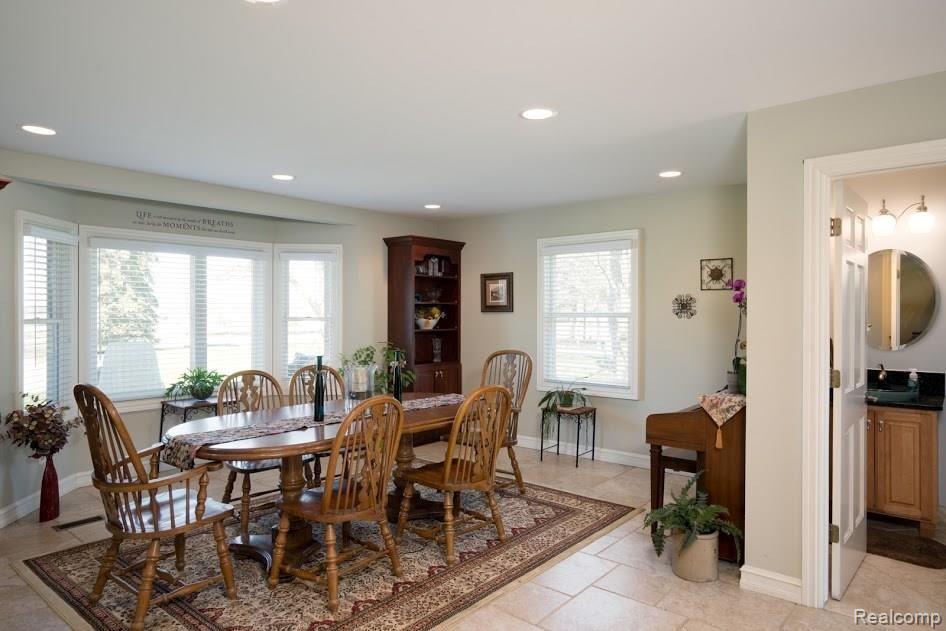 49120 Fairchild Road Macomb, MI 48042 - Photo 8 of 39 DSC04065-Edit.jpg