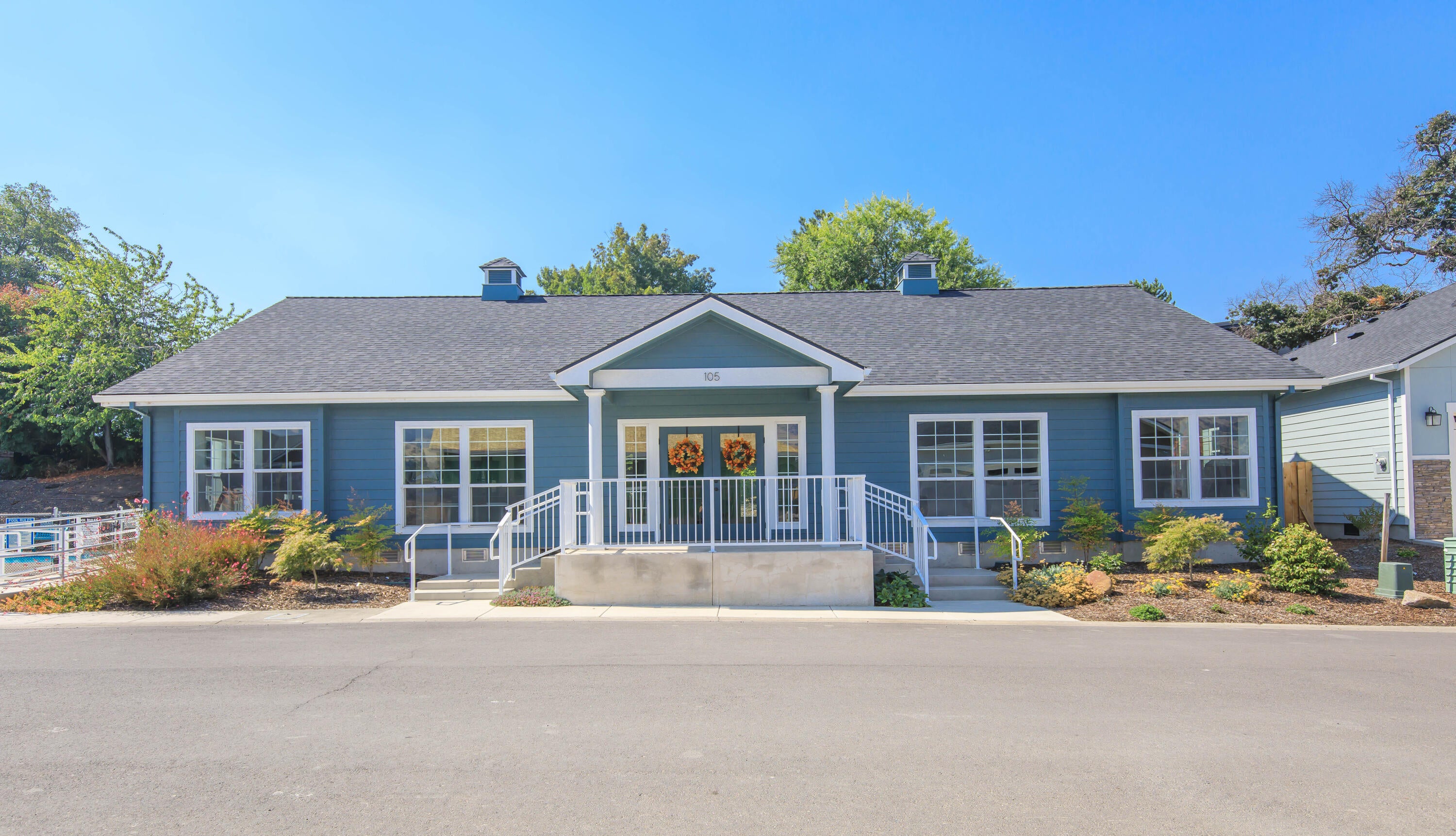 258 Christopher Way Talent, OR 97540 - Photo 31 of 33 31
