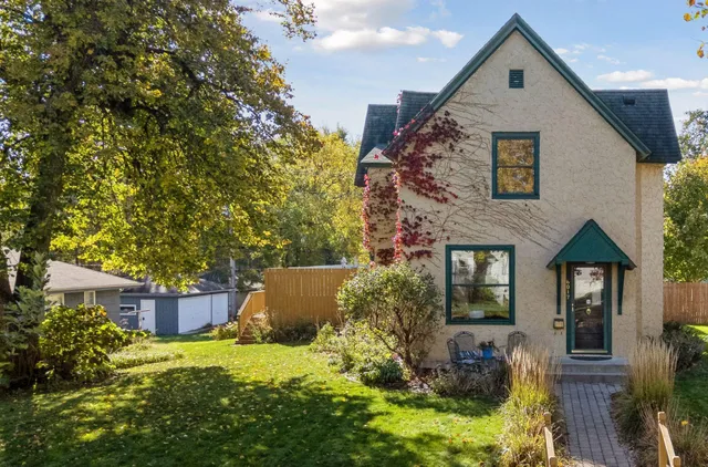 $540,000 | 6017 Oxford Street, St. Louis Park, MN 55416