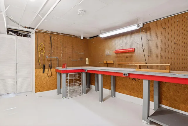 $540,000 | 6017 Oxford Street, St. Louis Park, MN 55416