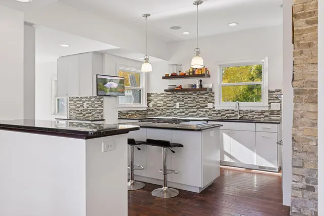 $540,000 | 6017 Oxford Street, St. Louis Park, MN 55416