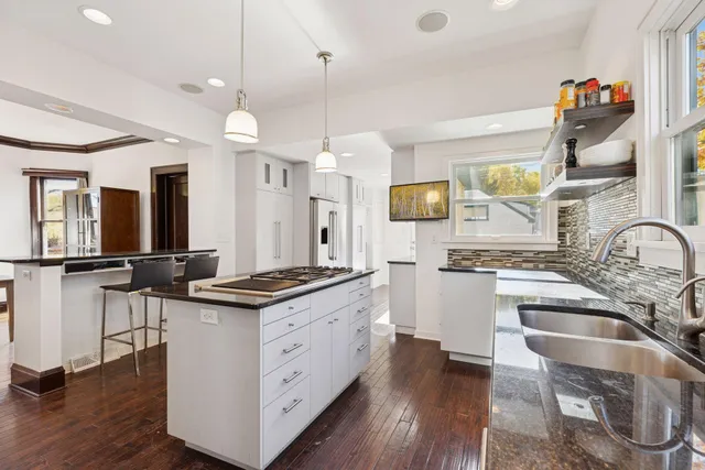 $540,000 | 6017 Oxford Street, St. Louis Park, MN 55416