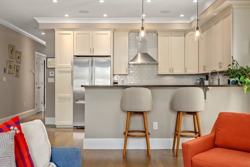 43 Coffey Street, Unit 2 Boston, MA 02122 - Photo 6 of 29