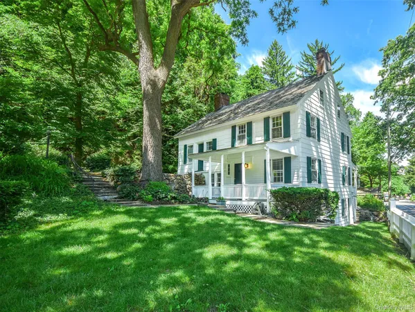 $7,000 | 150 Main Street, Roslyn, NY 11576