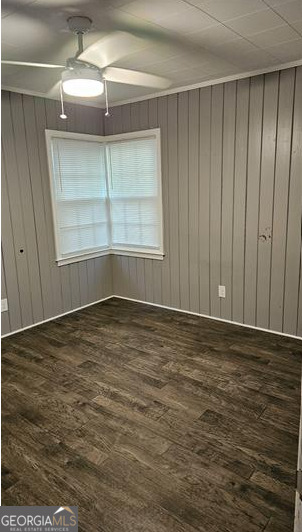 603 Anderson Avenue Fort Valley, GA 31030 - Photo 8 of 9 a view of an empty room with a window