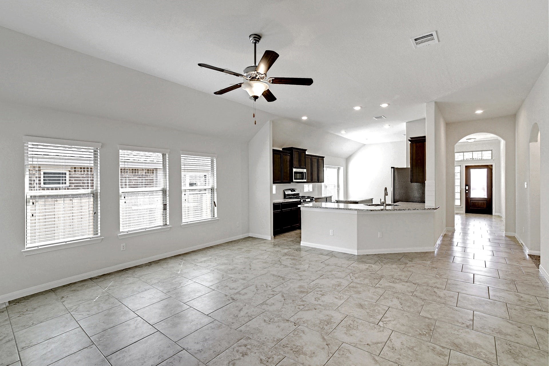 3109 Rabbit Creek Drive Georgetown, TX 78626 - Photo 3 of 12 Gallery Image 3