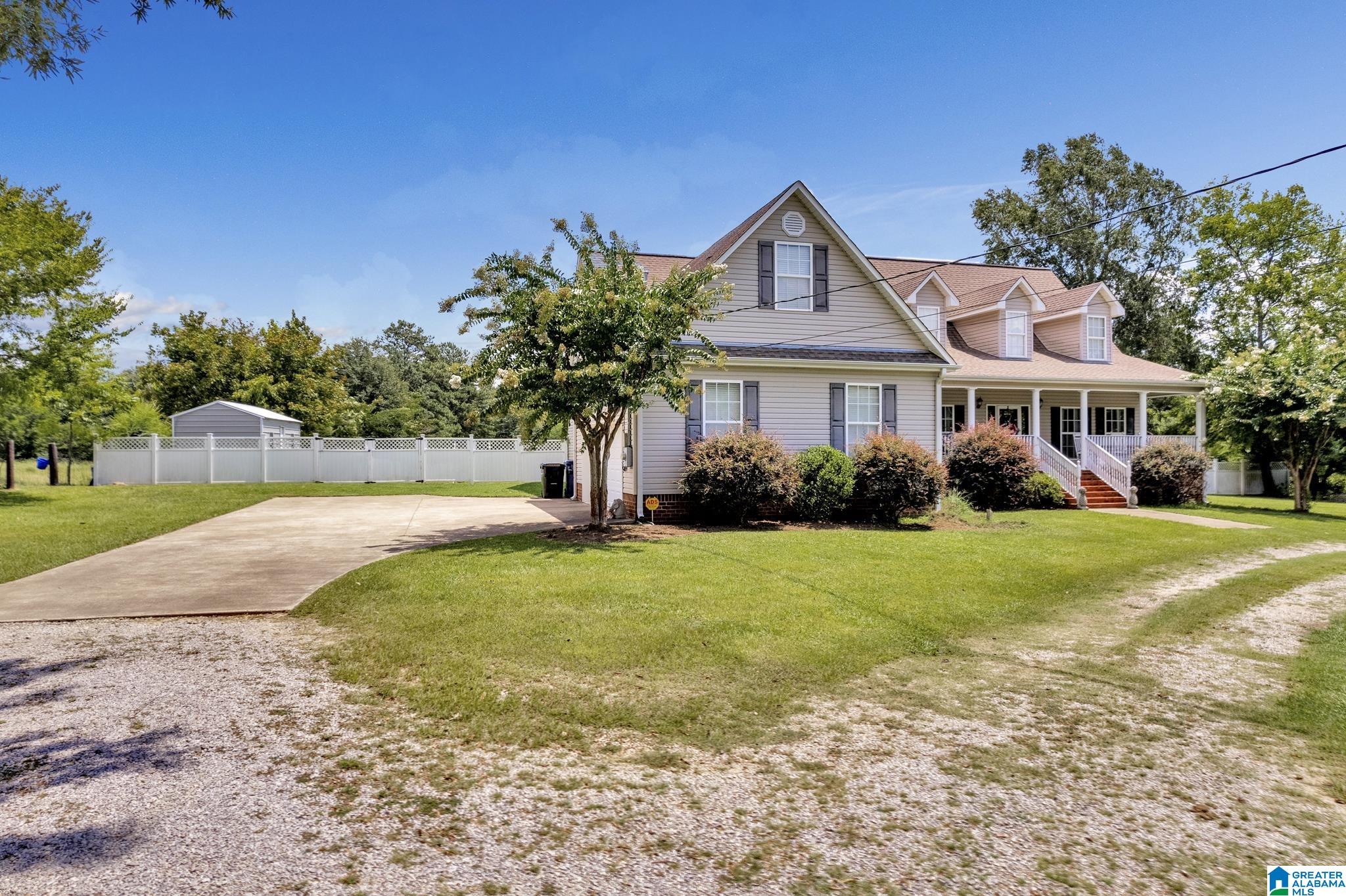 903 Pinewood Avenue Bessemer, AL 35023 - Photo 17 of 45