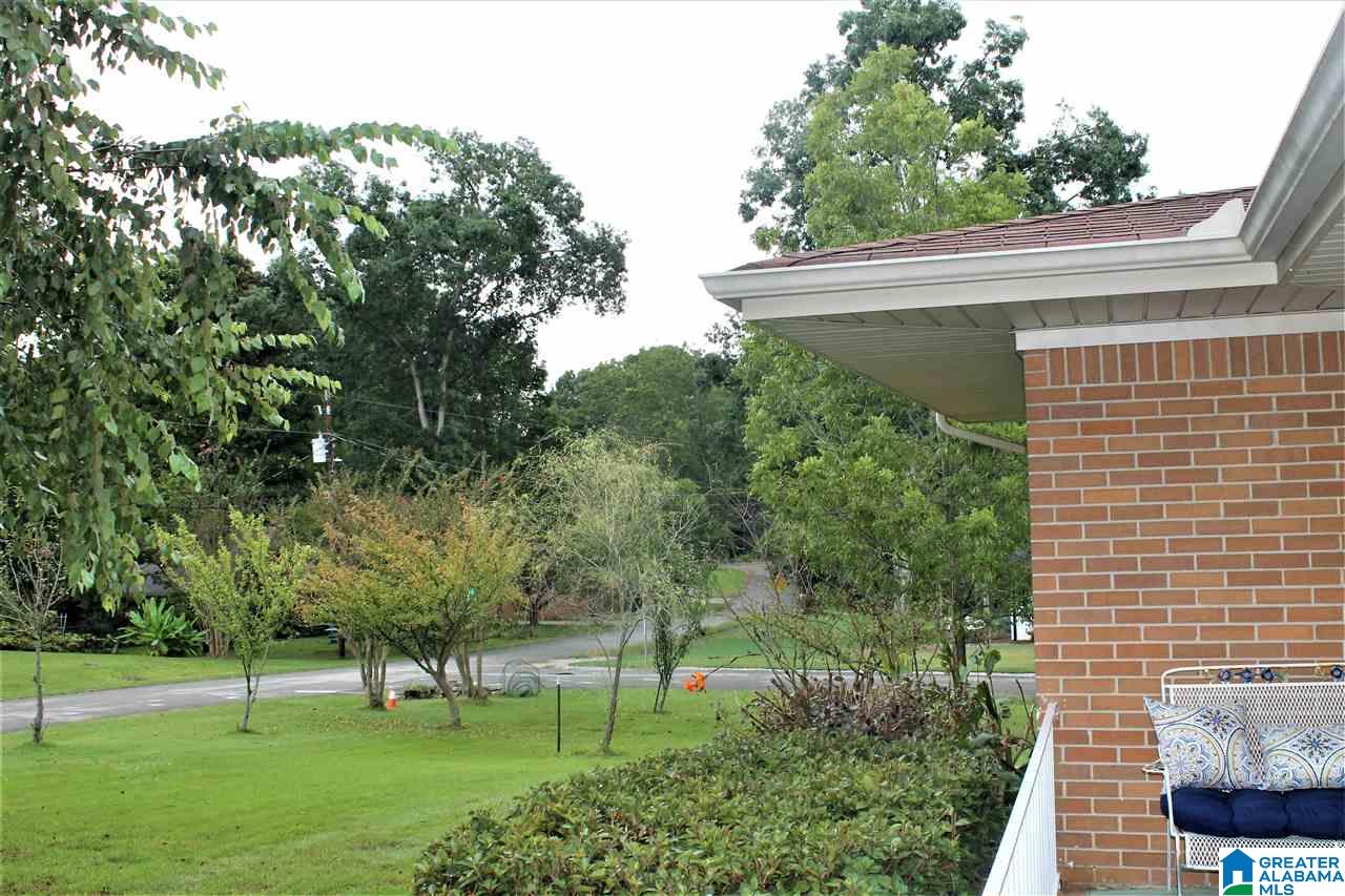 1321 Colonial Avenue Gardendale, AL 35071 - Photo 5 of 36