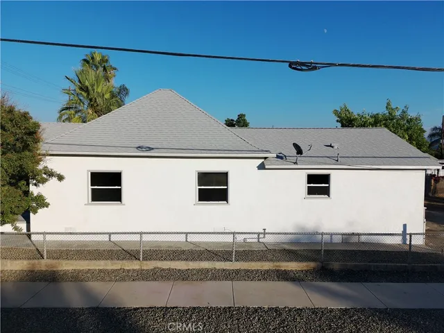 $519,900 | 392 West L Street, Colton, CA 92324