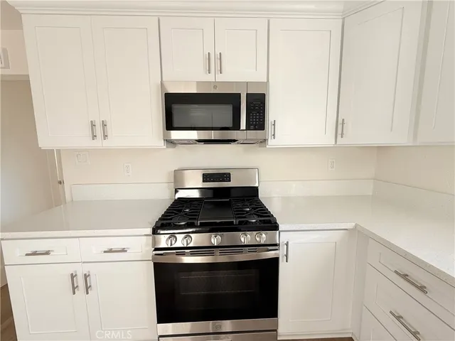 $519,900 | 392 West L Street, Colton, CA 92324