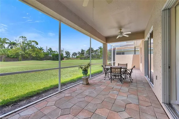 $600,000 | 317 Harvard Lane, Naples, FL 34104