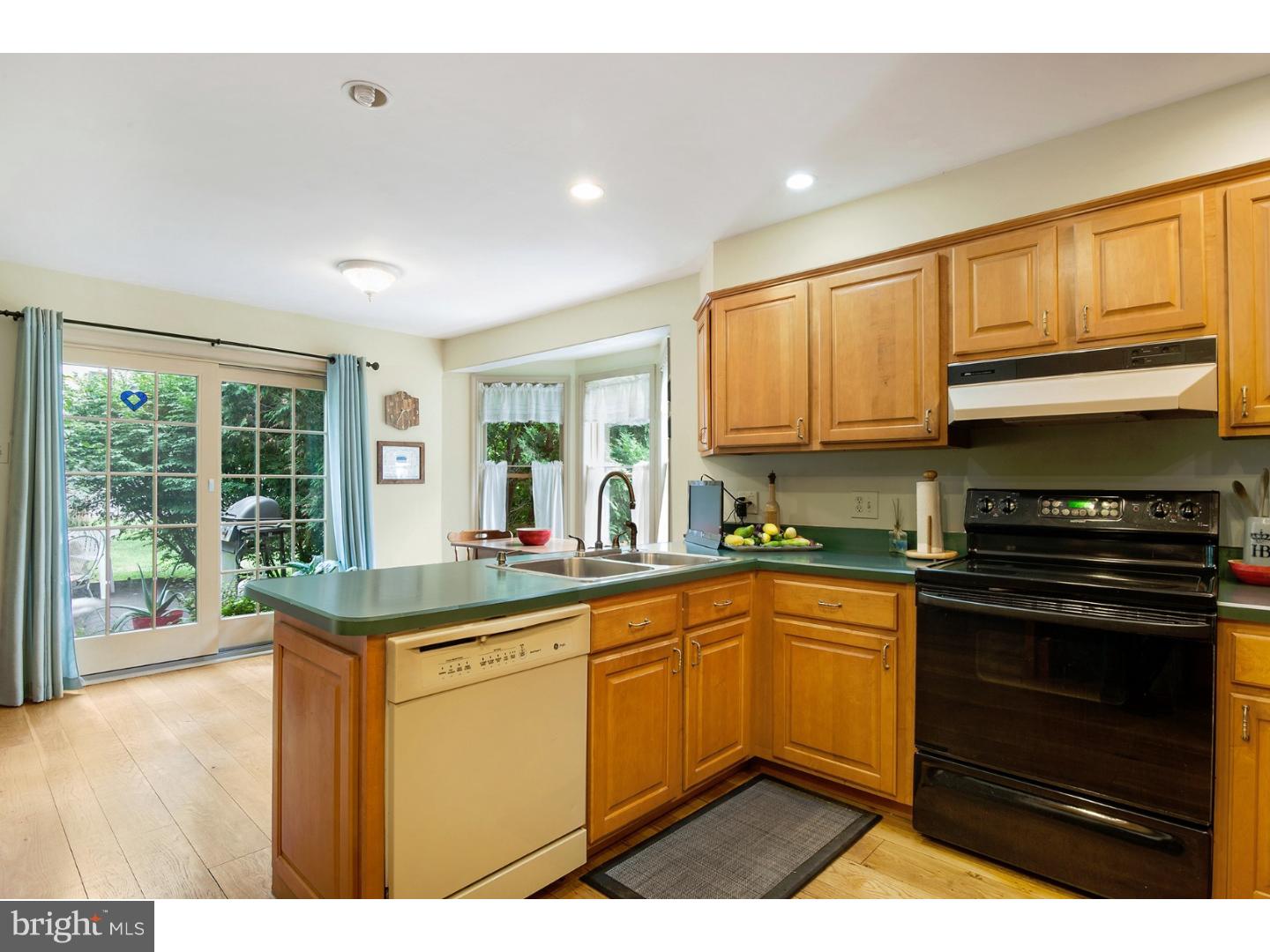 413 Saylors Mill Road Spring City, PA 19475 - Photo 8 of 21
