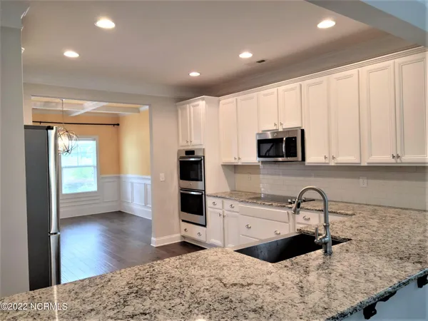 $2,900 | 458 Goldenleaf Circle, Whispering Pines, NC 28327