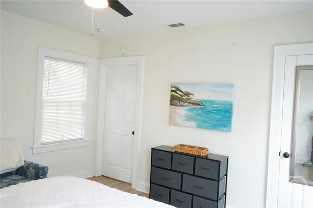 $1,650 | 2141 New York Avenue, Unit A, Savannah, GA 31404