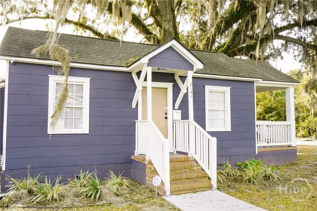 $1,650 | 2141 New York Avenue, Unit A, Savannah, GA 31404