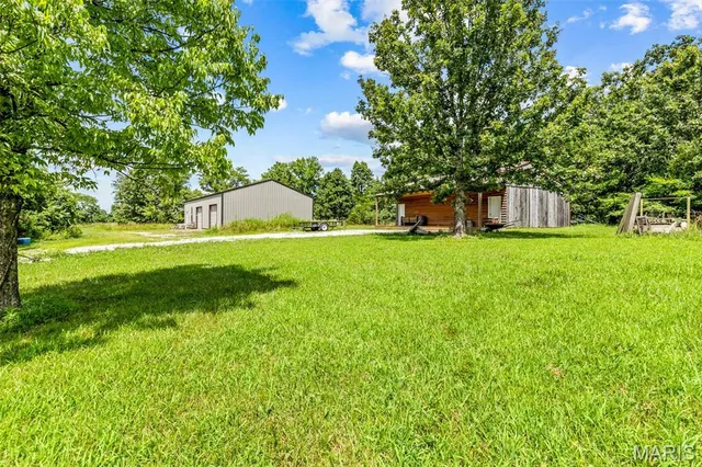 $798,000 | 4510 M- Highway, Macomb, MO 65702