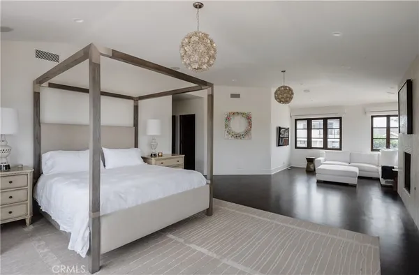 $45,000 | 901 Pacific Avenue, Manhattan Beach, CA 90266