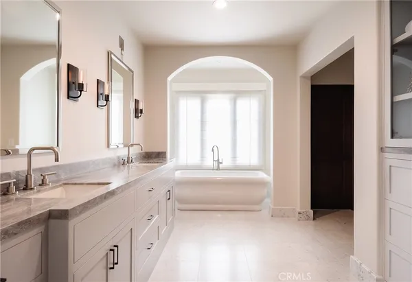 $45,000 | 901 Pacific Avenue, Manhattan Beach, CA 90266