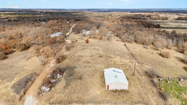 $149,000 | 363 Private Road 1784, Sunset, TX 76270