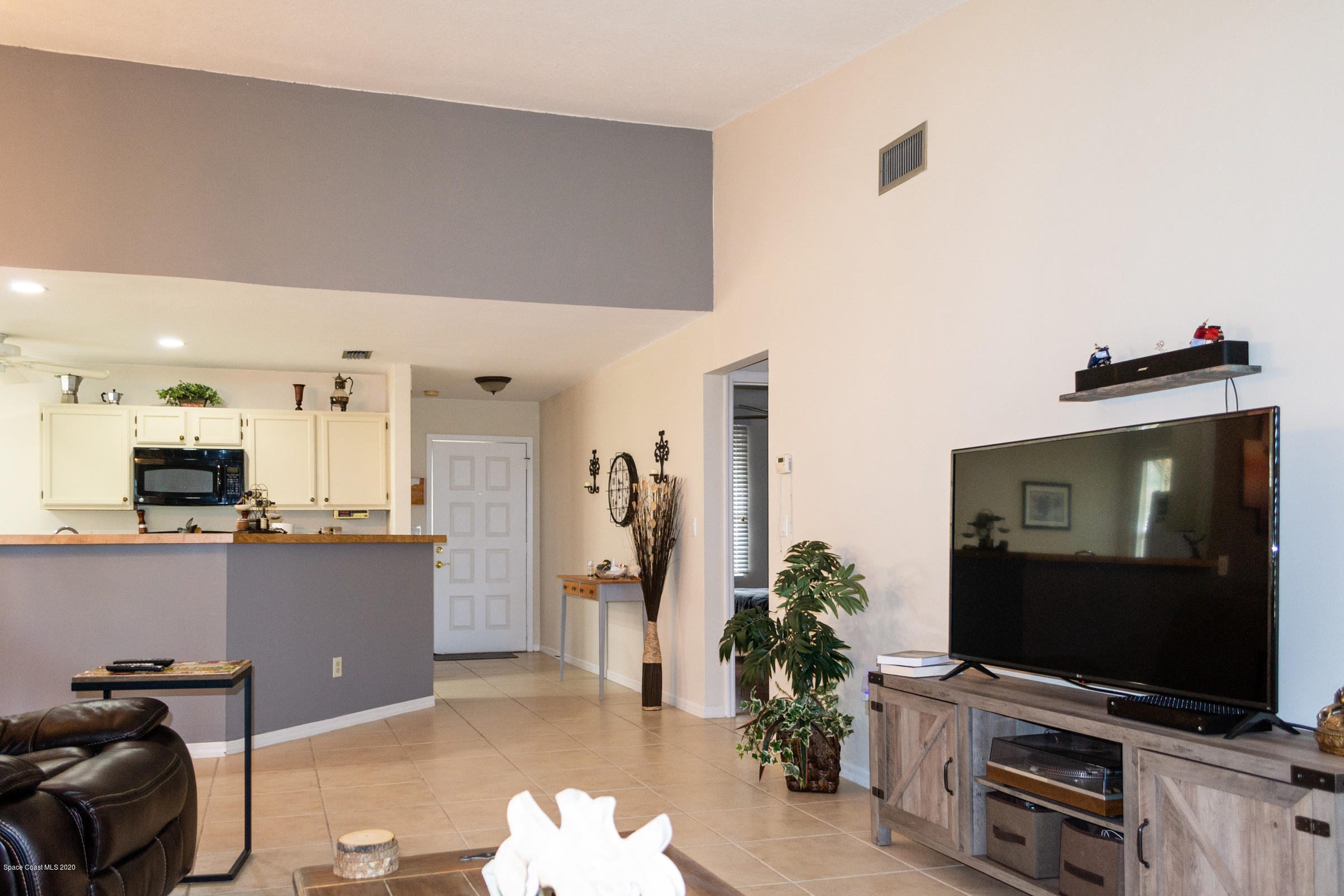 708 Green Valley Lane Melbourne, FL 32940 - Photo 21 of 44 708GreenValleyLane-34