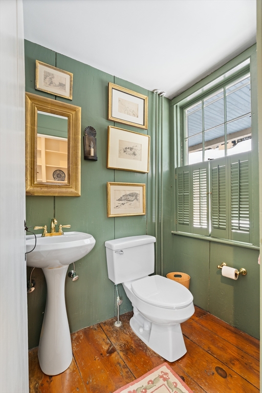 139 Walpole Street Dover, MA 02030 - Photo 13 of 36