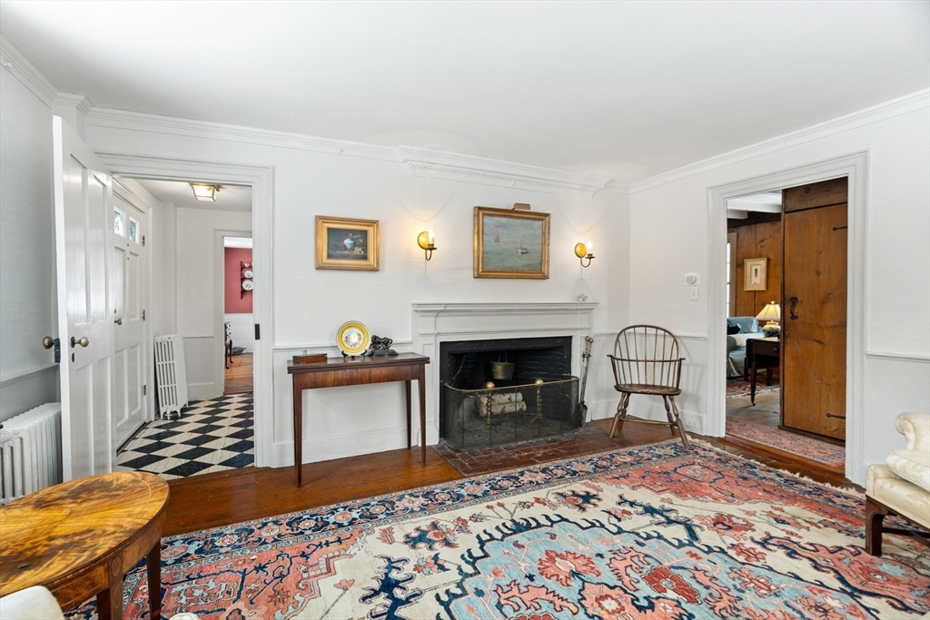 139 Walpole Street Dover, MA 02030 - Photo 6 of 36