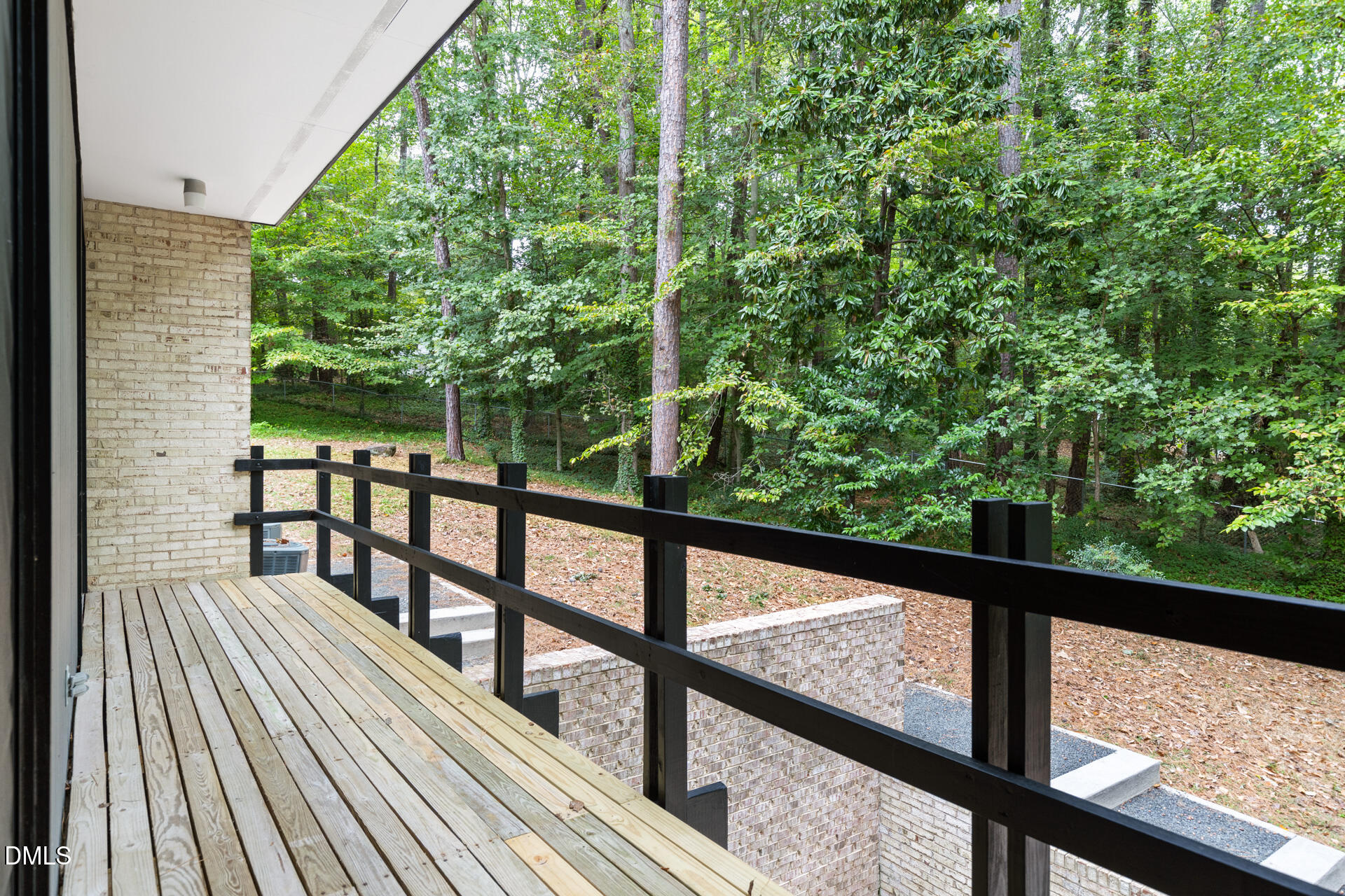 2438 Alpine Road Durham, NC 27707 - Photo 26 of 52 027