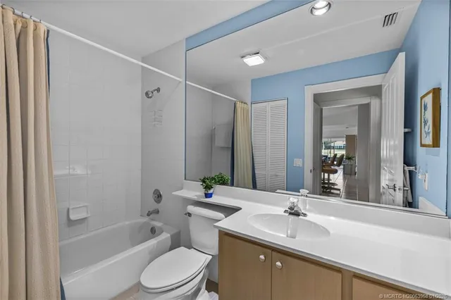 $445,000 | 8248 Southeast Double Tree Drive, Hobe Sound, FL 33455