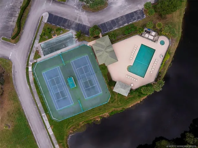 $445,000 | 8248 Southeast Double Tree Drive, Hobe Sound, FL 33455