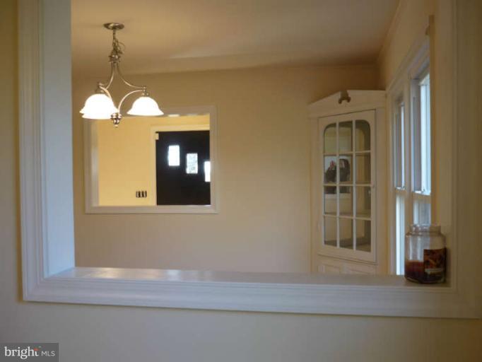 430 Brooke Road Fredericksburg, VA 22405 - Photo 8 of 26 Interior (General)