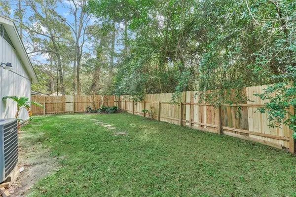 $1,795 | 45 Blue Fox Road, Spring, TX 77380