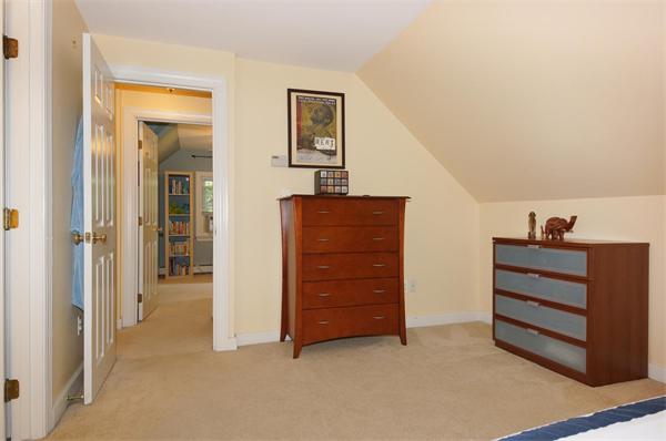 485 Appleton Street Arlington, MA 02476 - Photo 11 of 23 Gallery Image 11