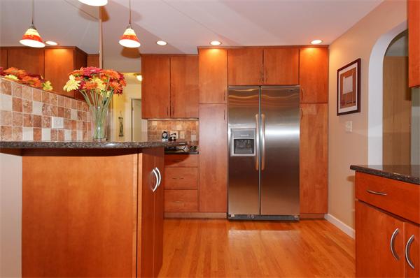 485 Appleton Street Arlington, MA 02476 - Photo 4 of 23 Gallery Image 4