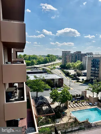 $2,350 | 1301 North Courthouse Road, Unit 805, Arlington, VA 22201