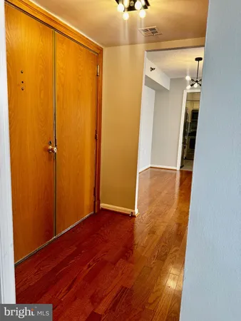 $2,350 | 1301 North Courthouse Road, Unit 805, Arlington, VA 22201