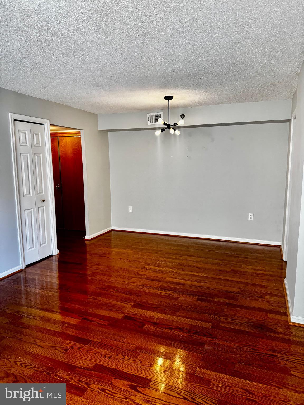 1301 North Courthouse Road, Unit 805 Arlington, VA 22201 - Photo 4 of 17