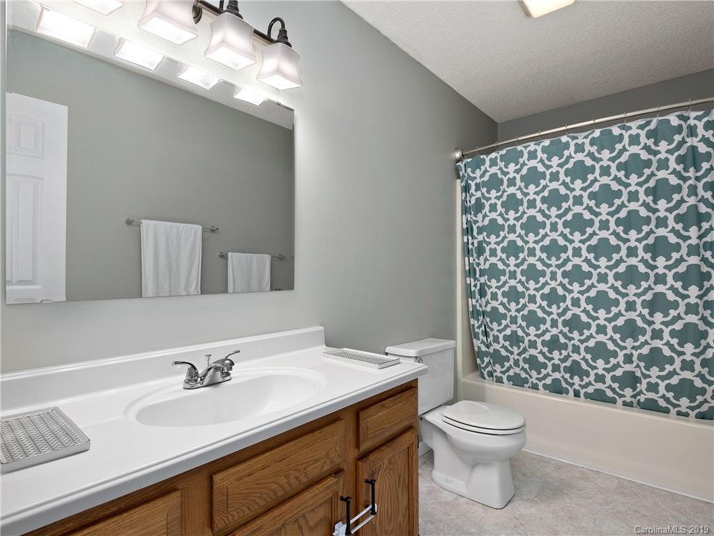 22 Twin Brooks Road Arden, NC 28704 - Photo 8 of 19 Gallery Image 8