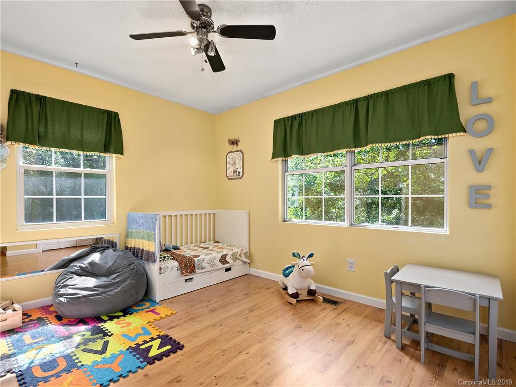 22 Twin Brooks Road Arden, NC 28704 - Photo 9 of 19 Gallery Image 9