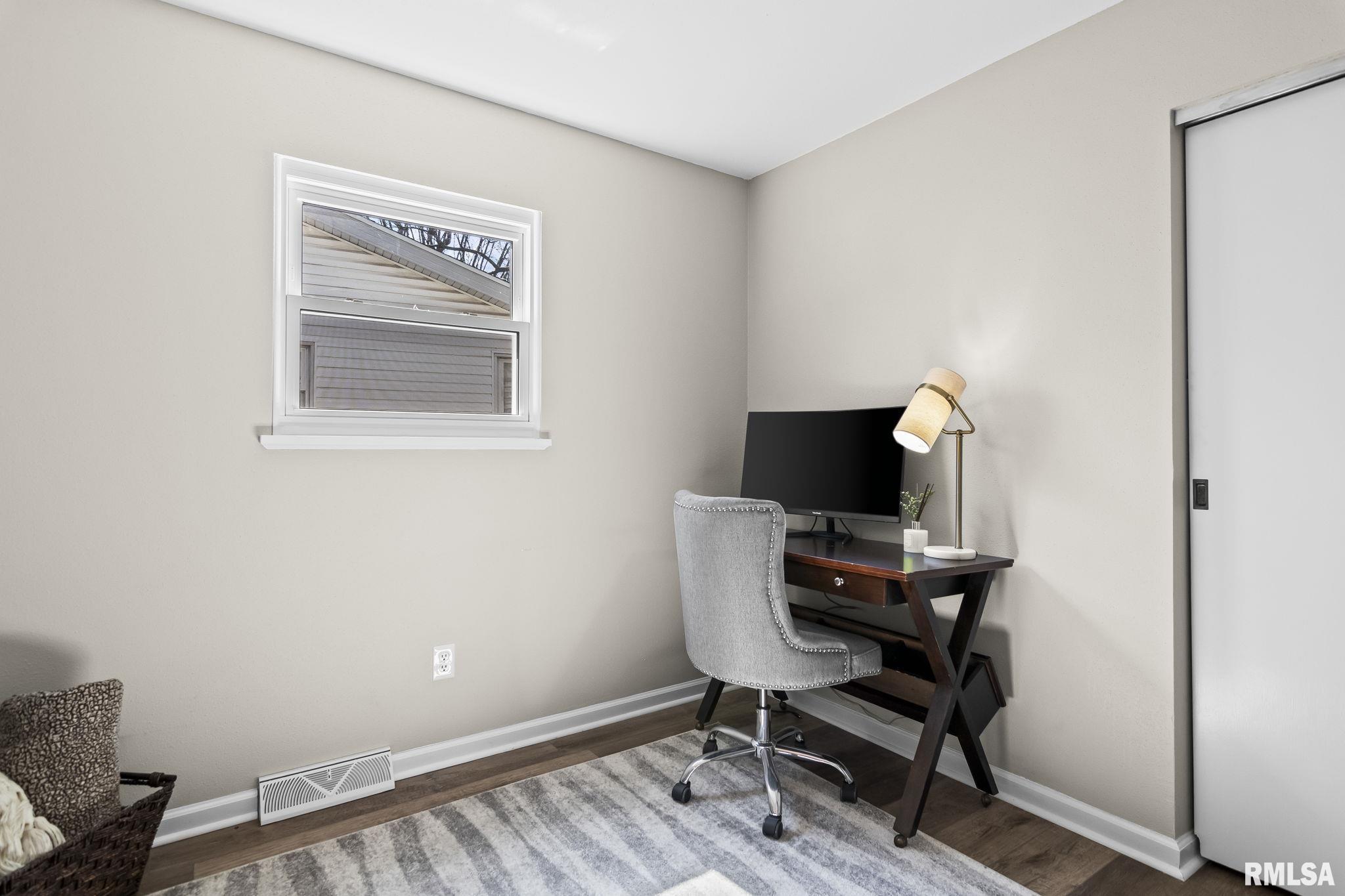 21 Drawbridge Road Springfield, IL 62704 - Photo 27 of 40 Gallery Image 27