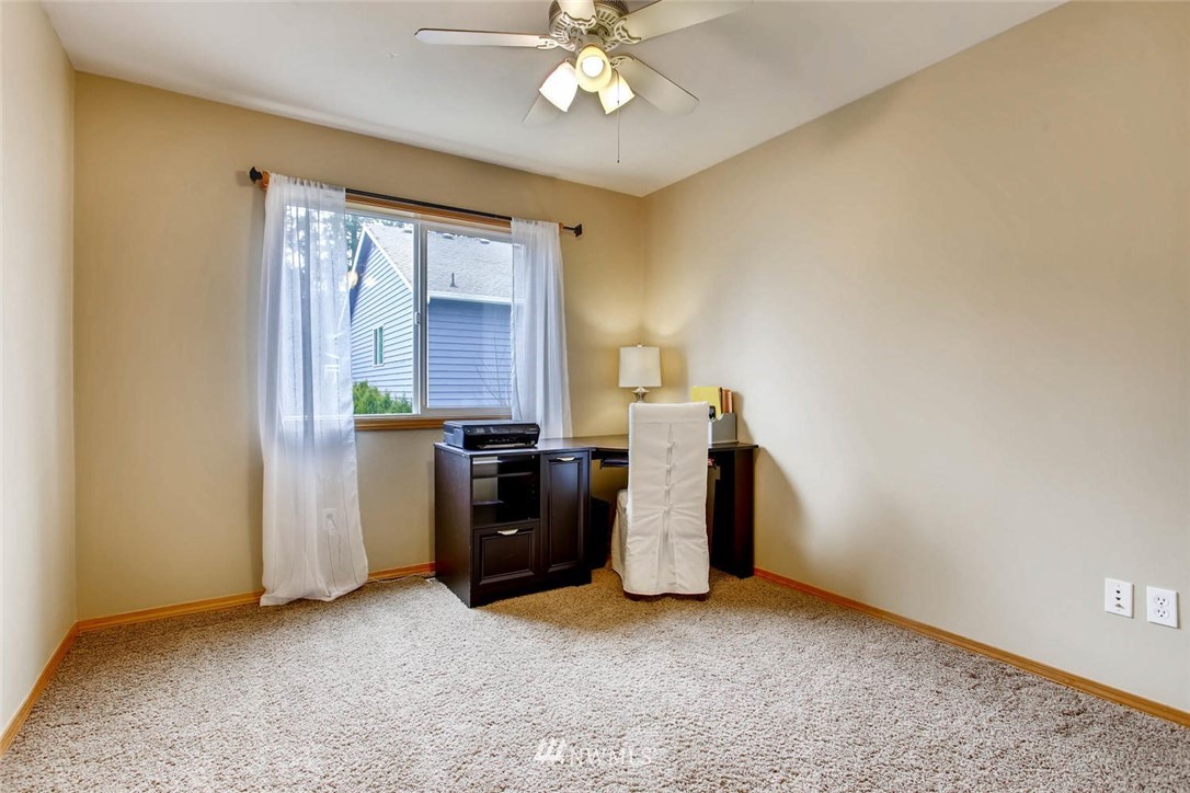 18603 33rd Avenue Southeast Bothell, WA 98012 - Photo 17 of 24