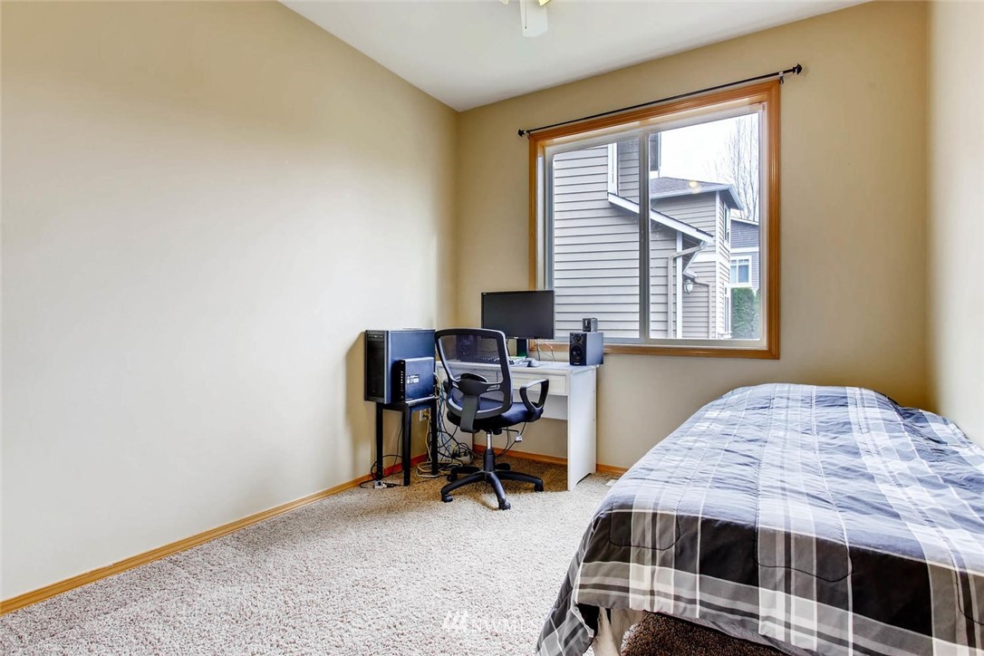18603 33rd Avenue Southeast Bothell, WA 98012 - Photo 18 of 24