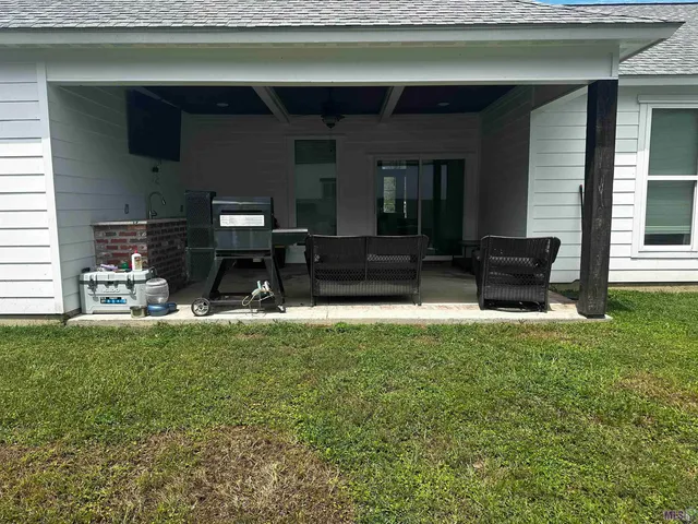 $1,950 | 7054 Mickens Road, Baton Rouge, LA 70811