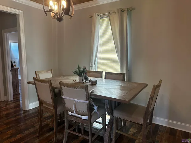 $1,950 | 7054 Mickens Road, Baton Rouge, LA 70811