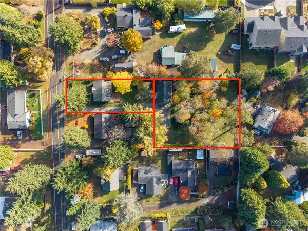 an aerial view of multiple house