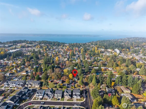 an aerial view of multiple house